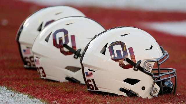 Generic - White helmets